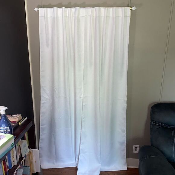 Textured 2 panel curtains bright white sz 82” length - Picture 1 of 6